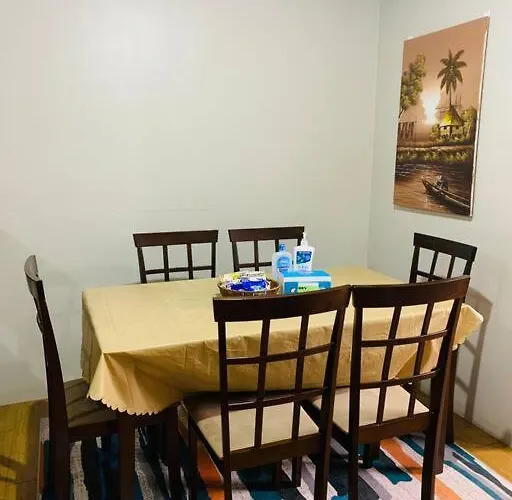 *accessible 2br Close To Sm Marikina/lrt 2* Apartment Manila