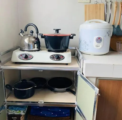 *accessible 2br Close To Sm Marikina/lrt 2* Apartment