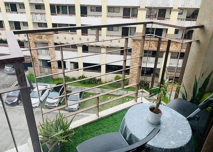 *accessible 2br Close To Sm Marikina/lrt 2*