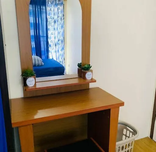 *accessible 2br Close To Sm Marikina/lrt 2* * Manila